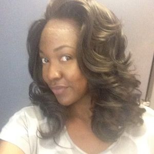Meet your Posher, Nae!